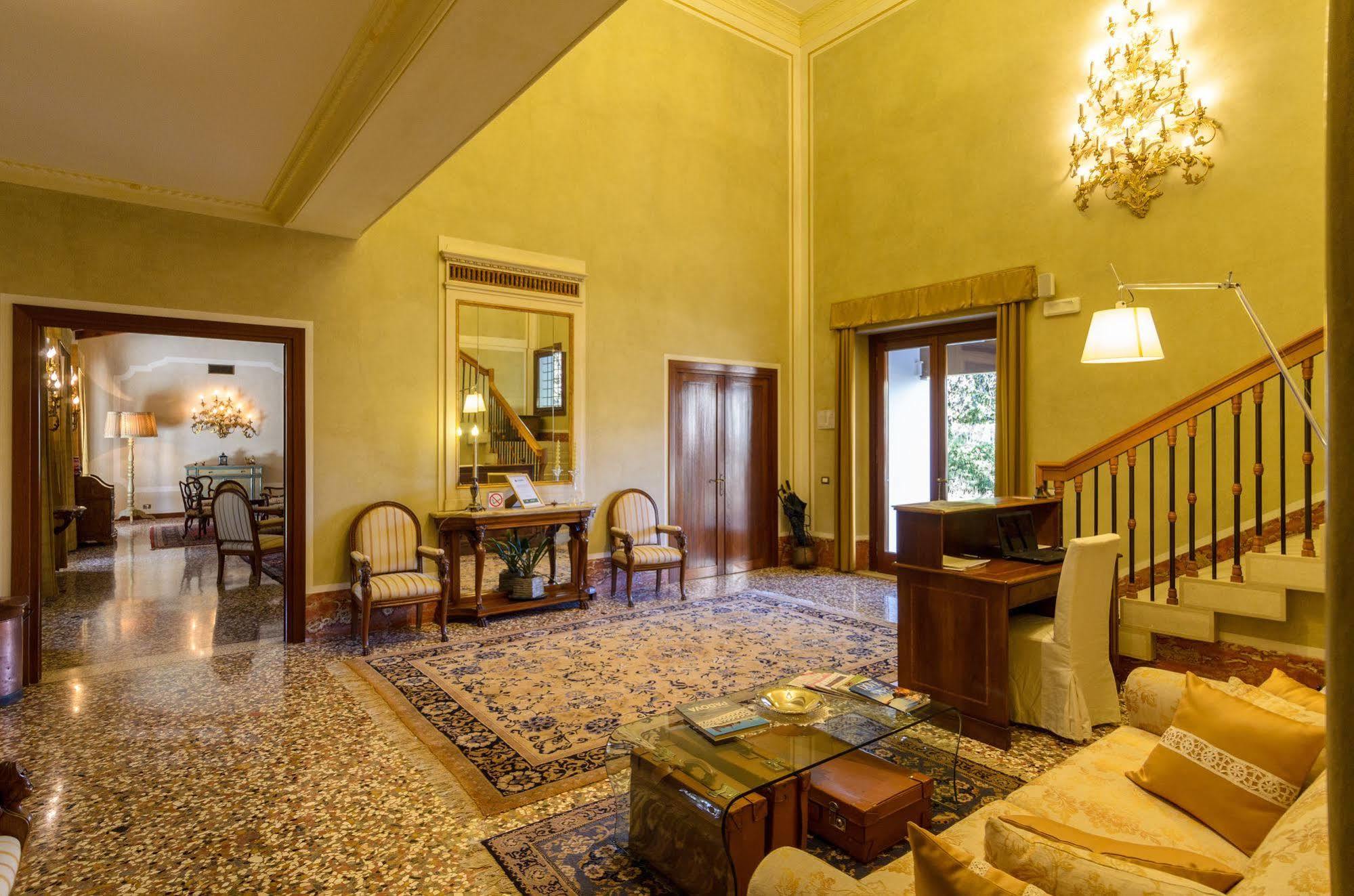 Il Cantelino Padova Bagian luar foto